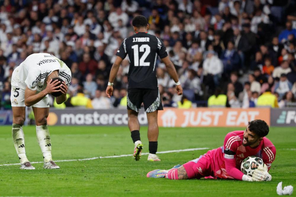 他不仅重返 他不仅重返